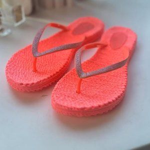 Ilse Jacobsen Women's Cheerful 01 Flip Flops in Dizzy Peach Glitter - Size 41